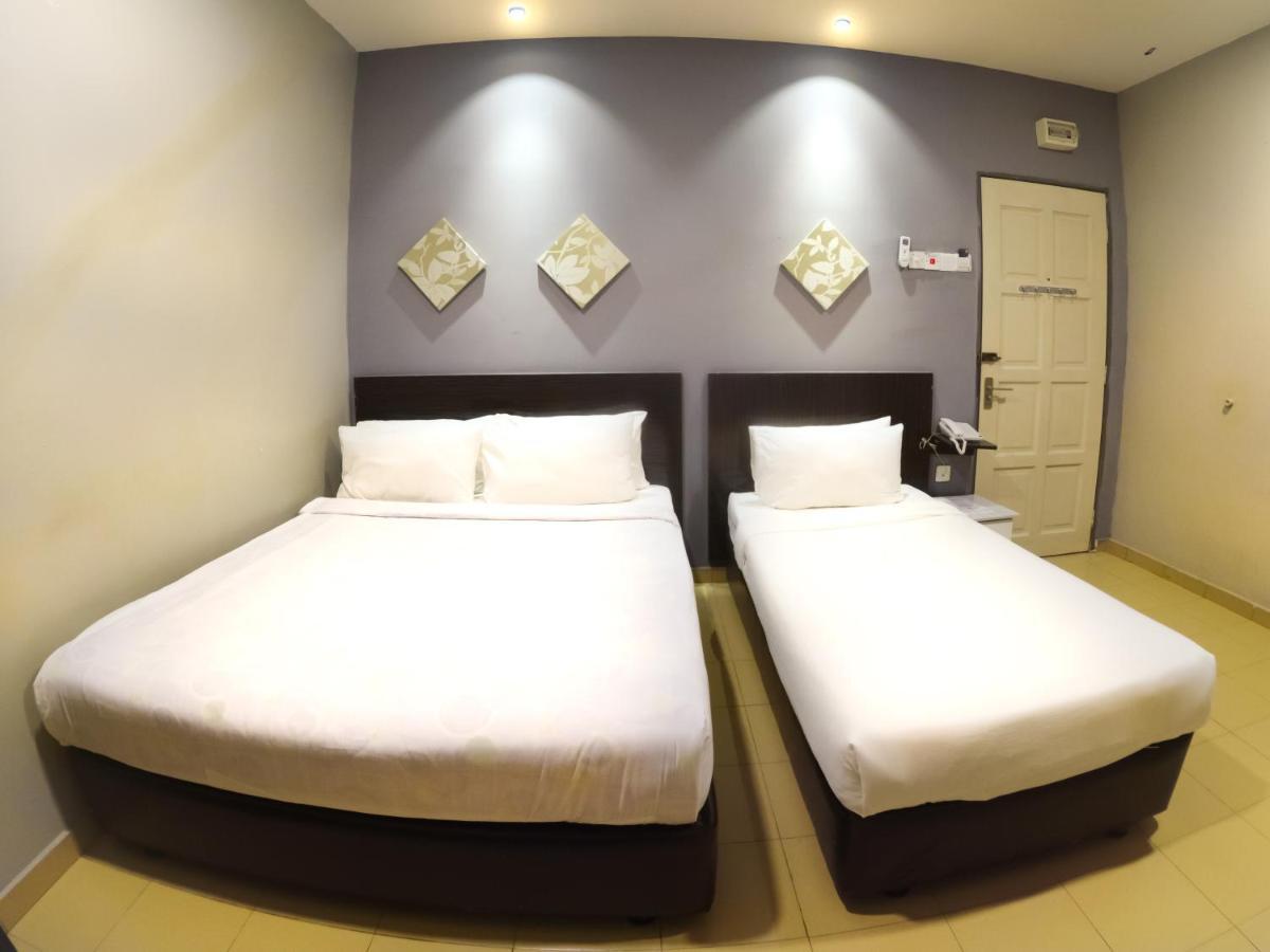 Jv Hotel @ Bandar Tasek Mutiara Simpang Ampat  Kültér fotó